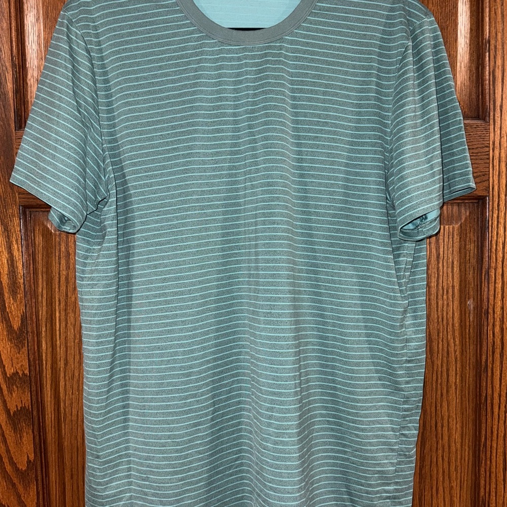 lululemon athletica Men's Teal Striped Tee